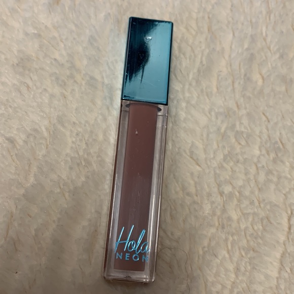 Makeup Bundle Lip & Bag Bundle - Picture 5 of 13